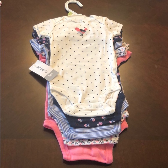 Baby onesies - Picture 2 of 3